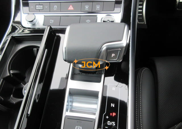 
								2025 AUDI Q8 55TFSIS full									