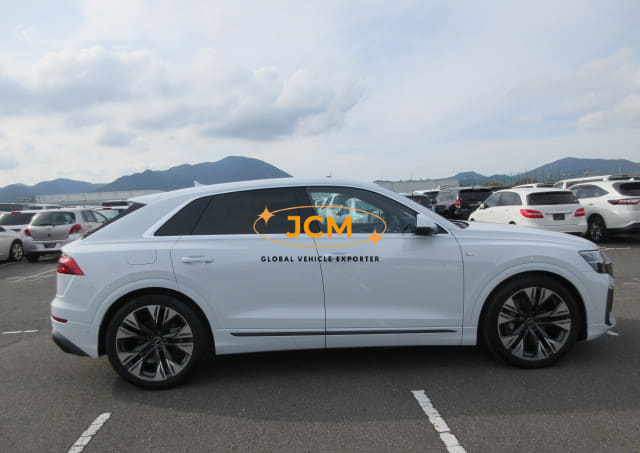 
								2025 AUDI Q8 55TFSIS full									