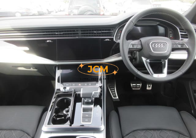
								2025 AUDI Q8 55TFSIS full									