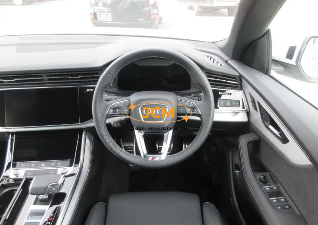 
								2025 AUDI Q8 55TFSIS full									
