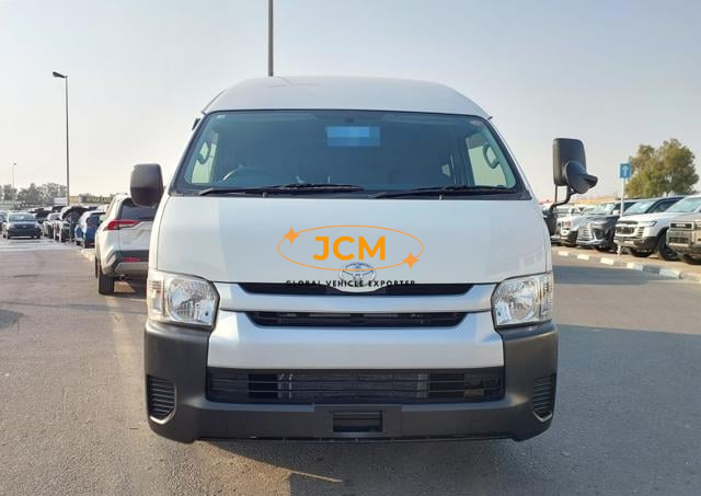
								2015 TOYOTA HIACE COMMUTER full									