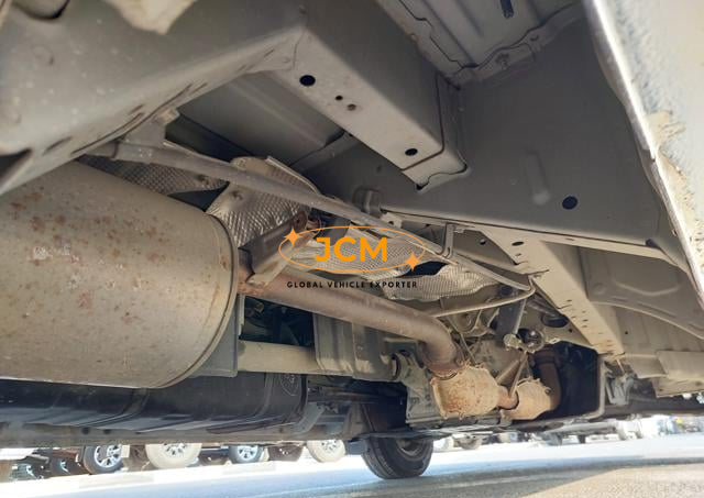 
								2015 TOYOTA HIACE COMMUTER full									