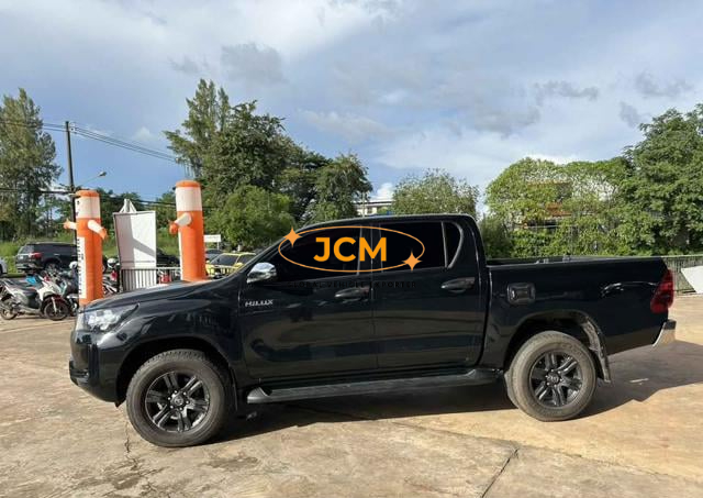 
								2020 TOYOTA HILUX 2.4 E REVO DOUBLE CAB full									