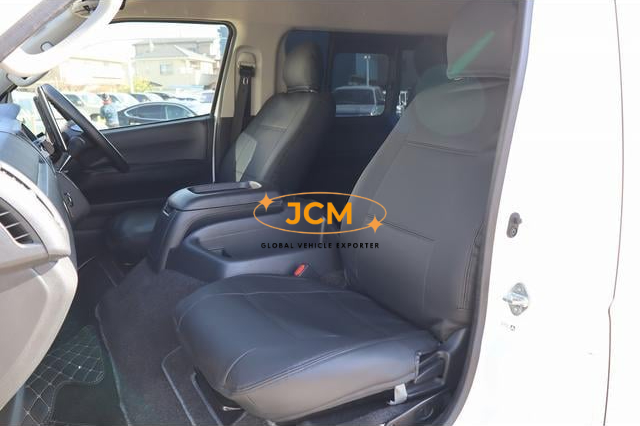 
								2024 TOYOTA HIACE COMMUTER full									
