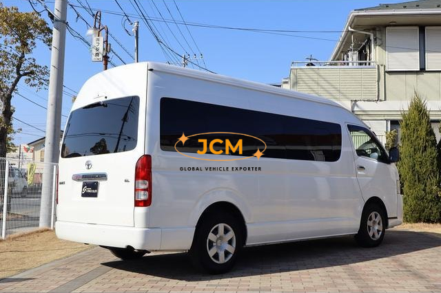 
								2024 TOYOTA HIACE COMMUTER full									