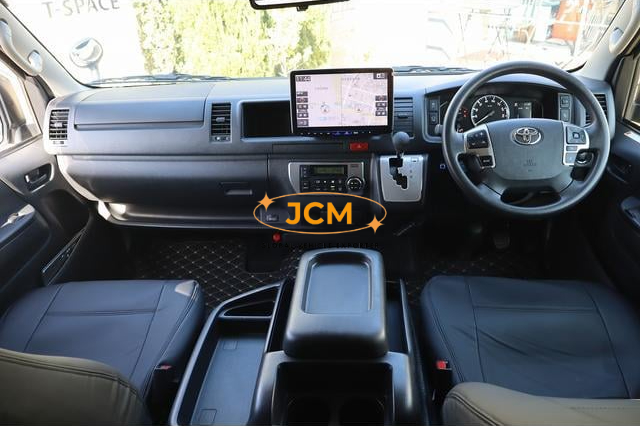 
								2024 TOYOTA HIACE COMMUTER full									