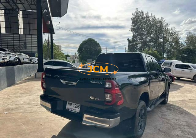 
								2020 TOYOTA HILUX 2.4 E REVO DOUBLE CAB full									