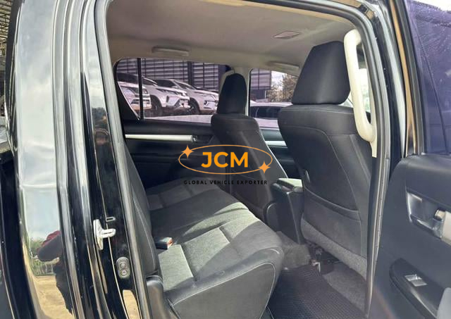 
								2020 TOYOTA HILUX 2.4 E REVO DOUBLE CAB full									