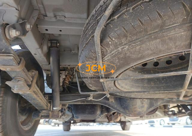 
								2015 TOYOTA HIACE COMMUTER full									