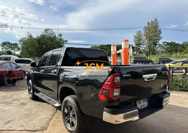 
								2020 TOYOTA HILUX 2.4 E REVO DOUBLE CAB full									