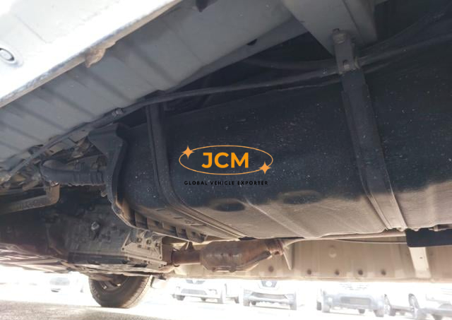 
								2015 TOYOTA HIACE COMMUTER full									