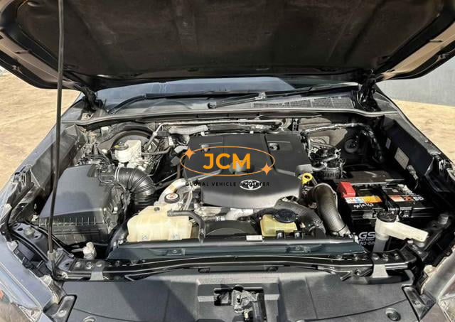 
								2020 TOYOTA HILUX 2.4 E REVO DOUBLE CAB full									