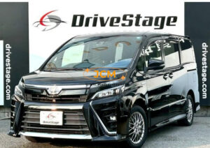 2017 TOYOTA VOXY DAA-ZWR80W HYBRID