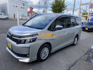 2015 TOYOTA VOXY