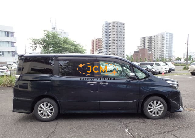 
								2021 TOYOTA VOXY ZS KIRAMEKI 3 full									