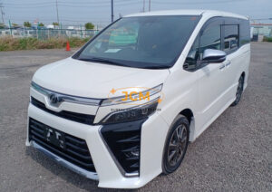 2020 TOYOTA VOXY ZS KIRAMEKI