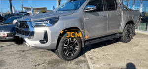 2021 TOYOTA HILUX 2.8 SR5 DOUBLE CAB