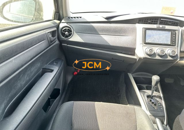
								2015 TOYOTA COROLLA FIELDER DBA-NRE161G 2WD full									