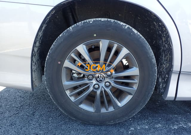 
								2023 TOYOTA VOXY S-G full									