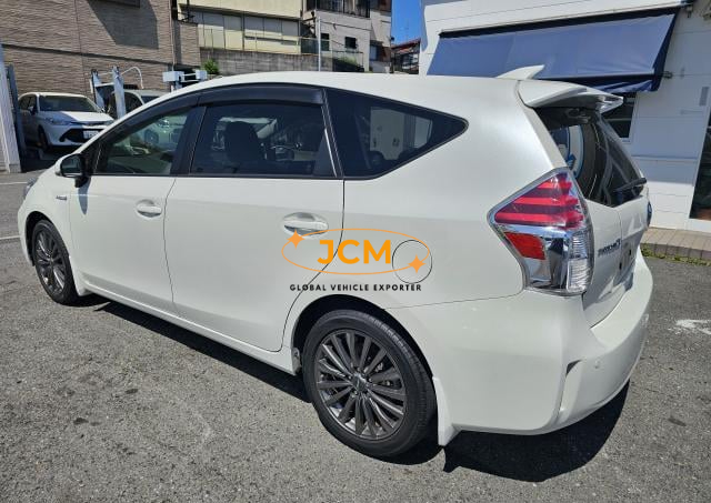 
								2020 TOYOTA PRIUS ALPHA full									
