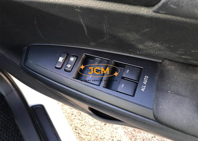 
								2016 TOYOTA COROLLA FIELDER full									
