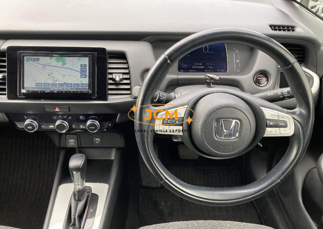 
								2022 HONDA FIT full									