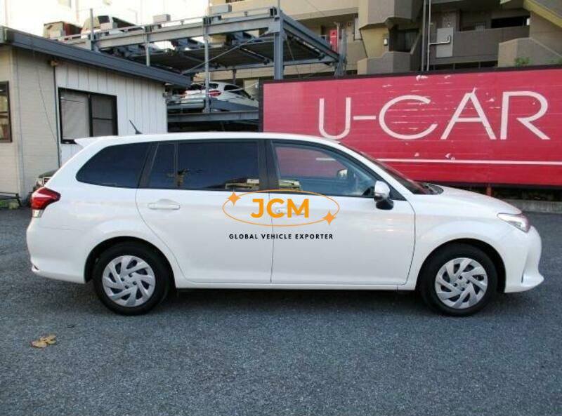 
								2018 TOYOTA COROLLA FIELDER DBA-NRE161G full									