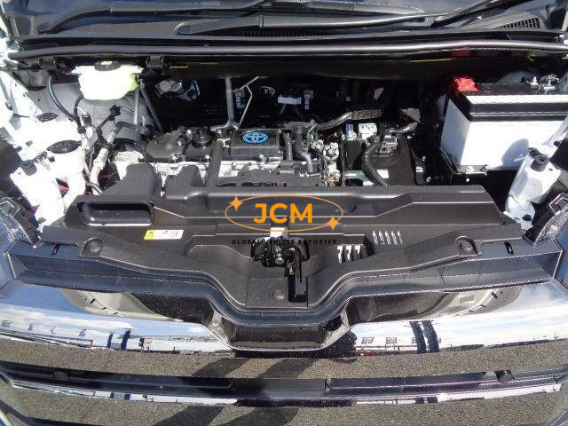 
								2024 TOYOTA NOAH full									