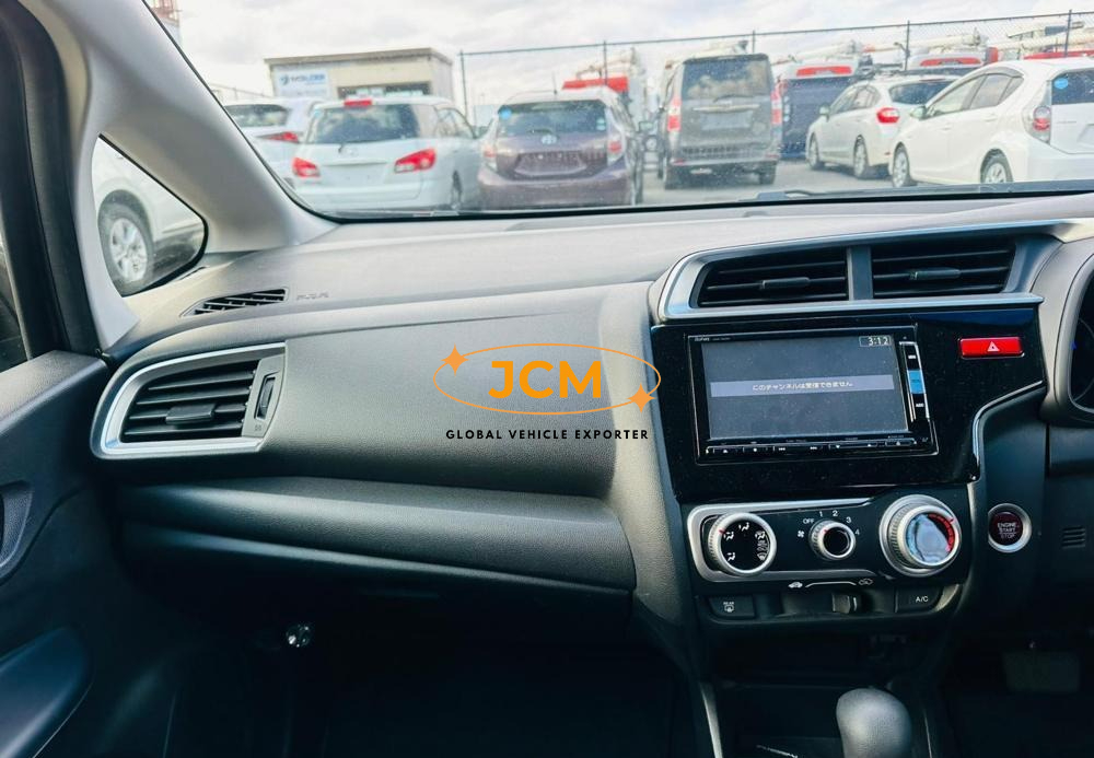 
								2014 HONDA FIT 13G F PACKAGE full									