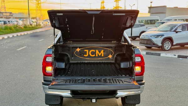 
								2019 TOYOTA HILUX PICKUP 2.8 4WD AT full									