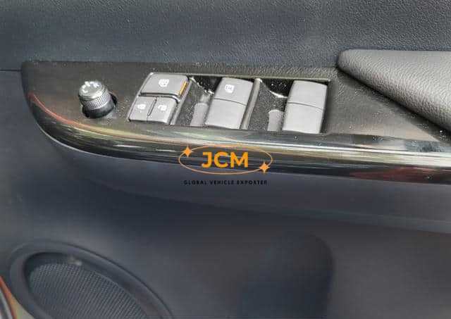 
								2022 TOYOTA HILUX 2.8 HILUX PICKUP full									