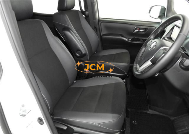 
								2020 TOYOTA NOAH 3BA-ZRR80W full									