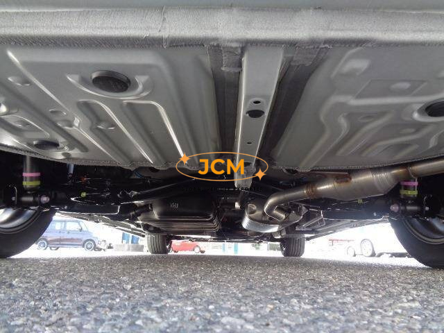 
								2024 TOYOTA NOAH full									