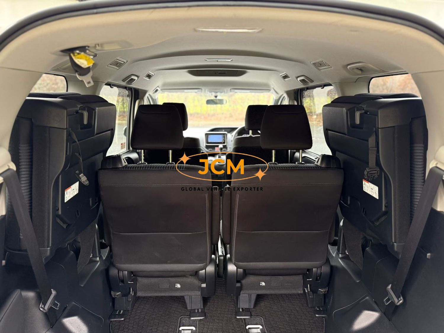 
								2014 TOYOTA NOAH 2.0L full									