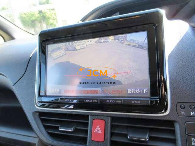 
								2014 TOYOTA VOXY full									