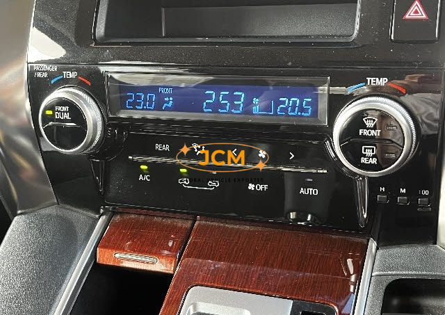 
								2016 TOYOTA ALPHARD DBA-AGH35W 4WD full									