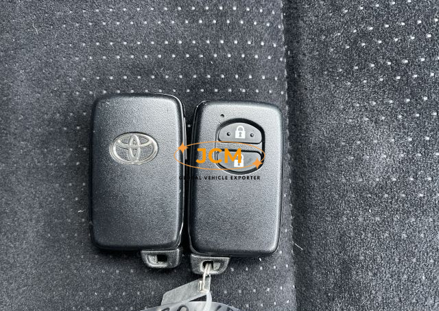 
								2016 TOYOTA COROLLA FIELDER DBA-NRE161G 2WD full									