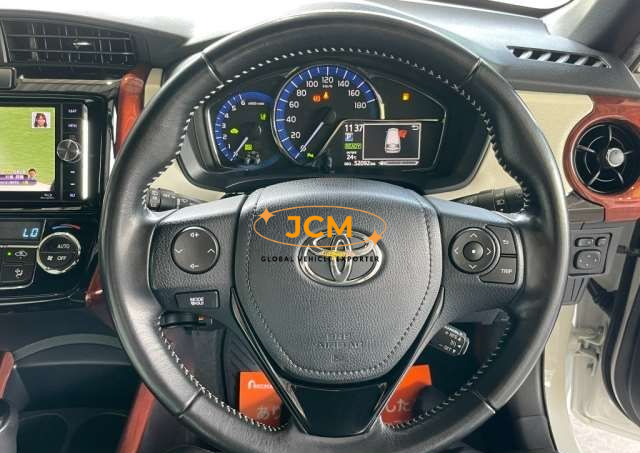 
								2019 TOYOTA COROLLA FIELDER DAA-NKE165G full									