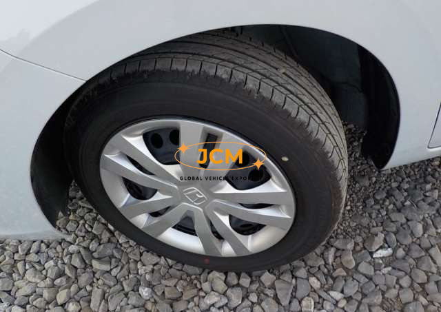 
								2023 HONDA FIT 5BA-GS4 full									