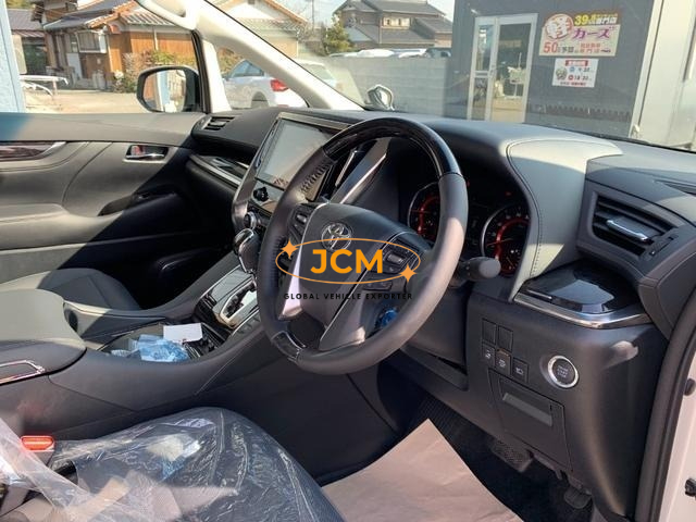 
								2021 TOYOTA ALPHARD PEARL WHITE full									