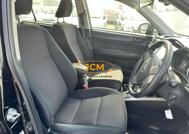 
								2015 TOYOTA COROLLA FIELDER DBA-NRE161G 2WD full									