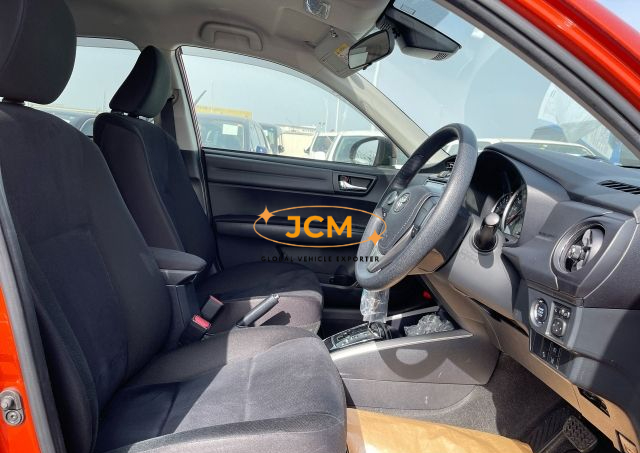 
								2016 TOYOTA COROLLA FIELDER DBA-NRE161G 2WD full									