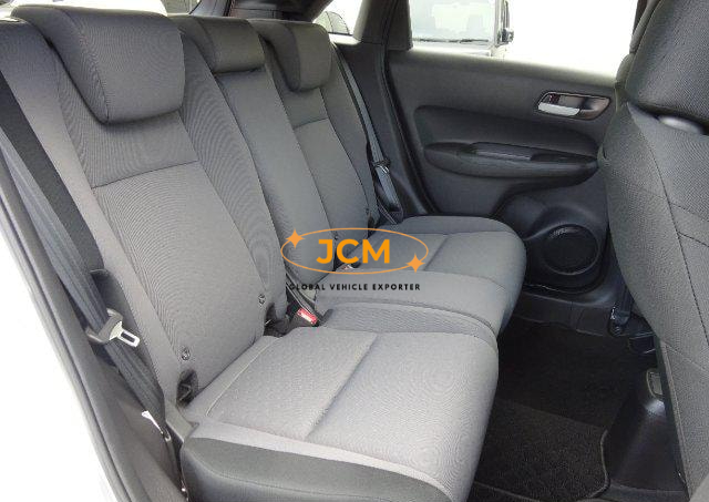 
								2021 HONDA FIT 1.5EHEV4WD full									
