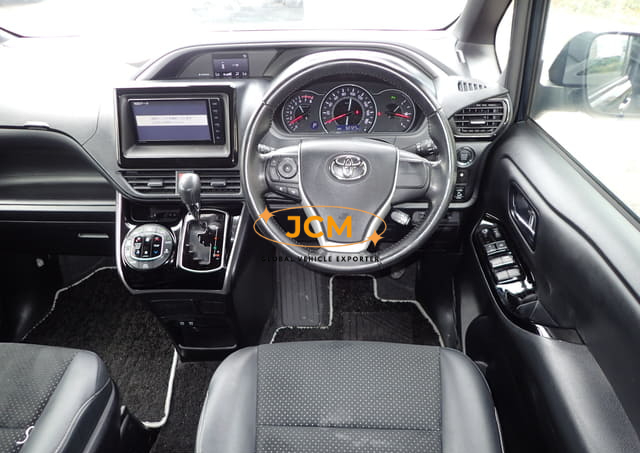 
								2021 TOYOTA VOXY ZS KIRAMEKI 3 full									