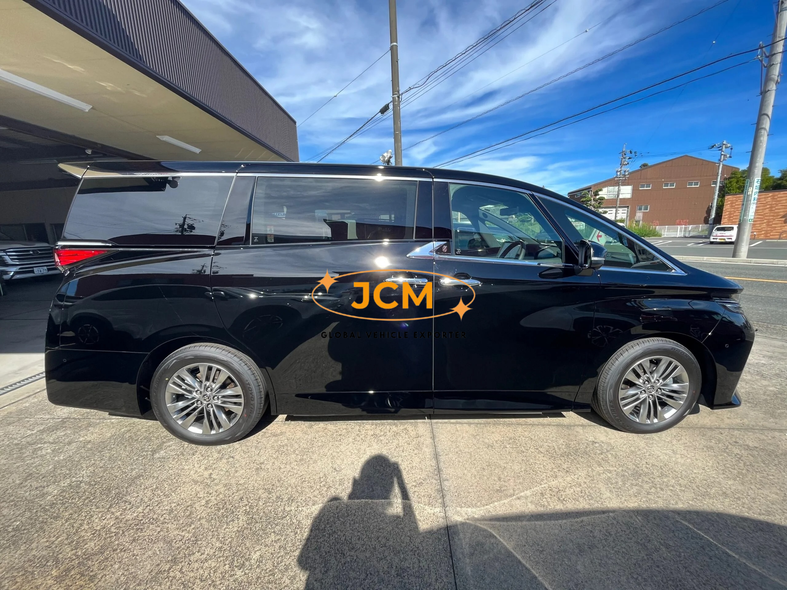 
								2025 TOYOTA ALPHARD HYBRID 2.5 Z MOONROOF full									