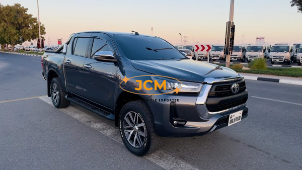 
								2019 TOYOTA HILUX PICKUP 2.8 4WD AT full									