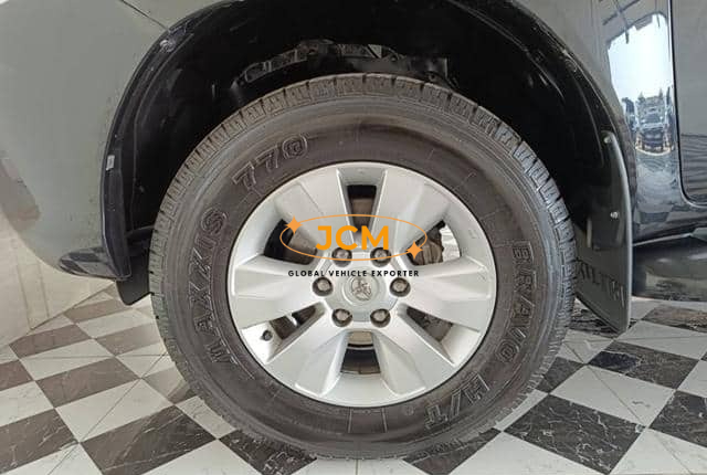 
								2017 TOYOTA HILUX 2.4 PRE DOUBLE CAB full									