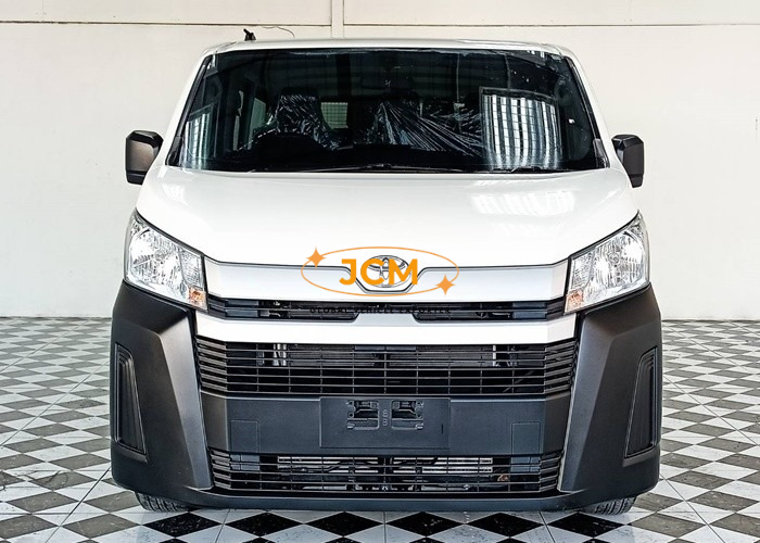 
								2020 TOYOTA HIACE VAN 2.8 2WD MT full									