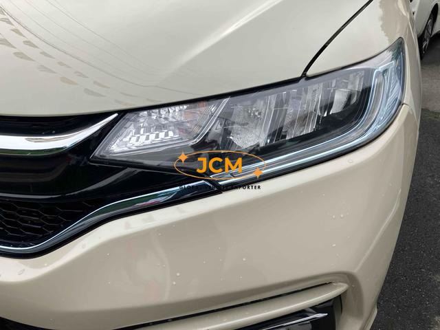 
								HONDA FIT HYBRID F COMFORT EDITION full									