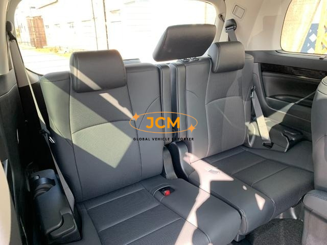 
								2021 TOYOTA ALPHARD PEARL WHITE full									